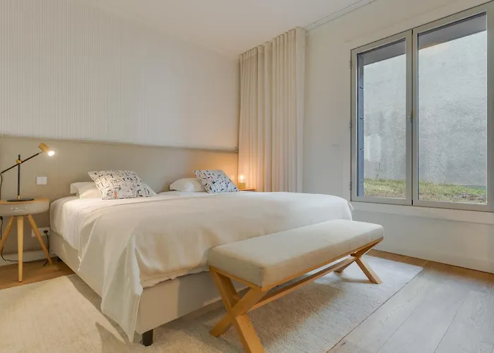 Luxurious Ocean And Sunset Views Family Haven With 3 En-suite Bedrooms And Pool *