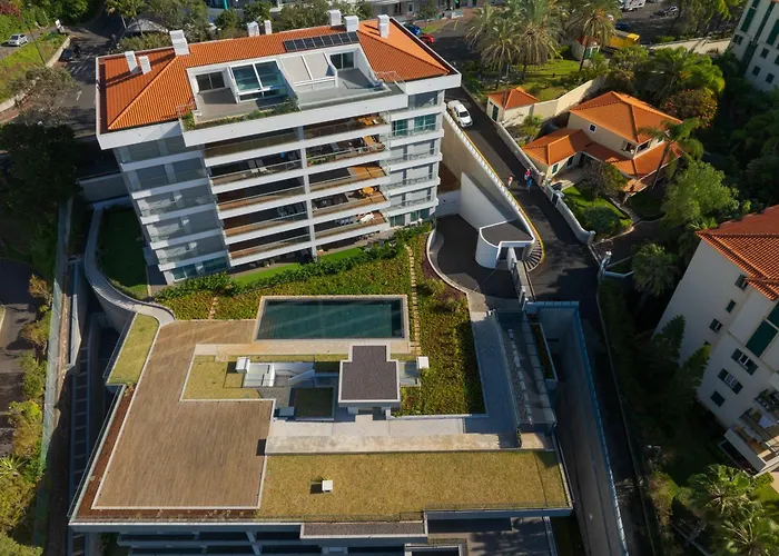 Διαμέρισμα Luxurious Ocean And Sunset Views Family Haven With 3 En-suite Bedrooms And Pool