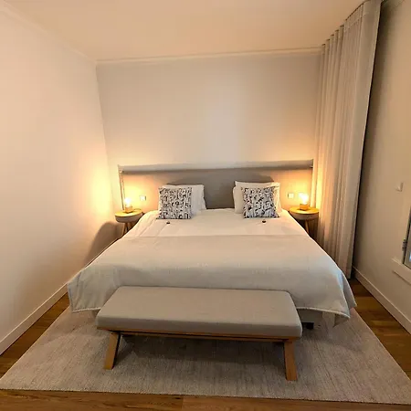 Monumental Madeira 3 Bedroom Luxury Family Flat With Swimming Pool * 푼샬