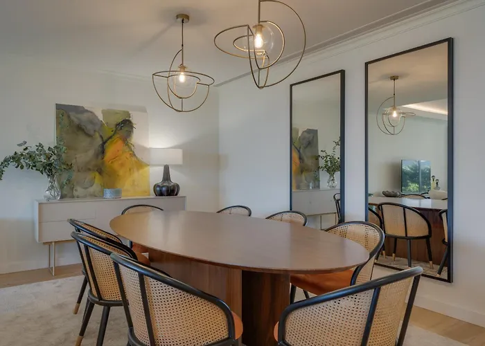 Apartmán Luxurious Ocean And Sunset Views Family Haven With 3 En-suite Bedrooms And Pool