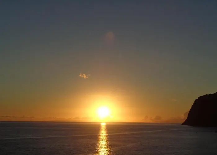 Luxurious Ocean And Sunset Views Family Haven With 3 En-suite Bedrooms And Pool Funchal (Madeira)