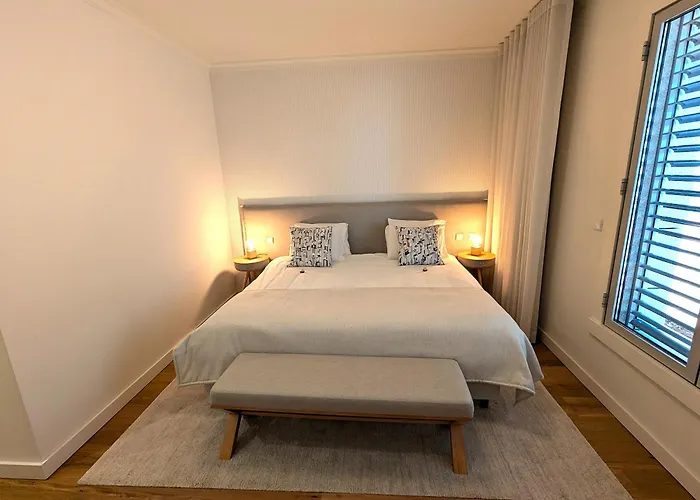 Luxurious Ocean And Sunset Views Family Haven With 3 En-suite Bedrooms And Pool * Funchal (Madeira)