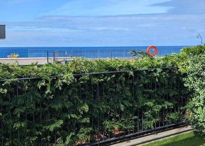 Apartmán Luxurious Ocean And Sunset Views Family Haven With 3 En-suite Bedrooms And Pool